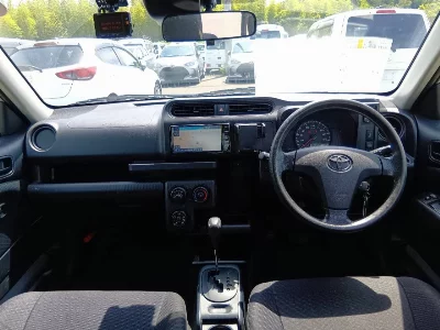 Toyota SUCCEED VAN