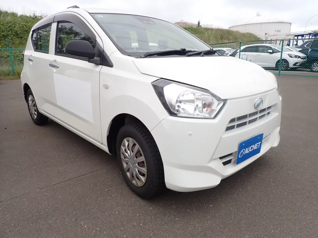 Daihatsu Mira e:S  с аукциона в Японии