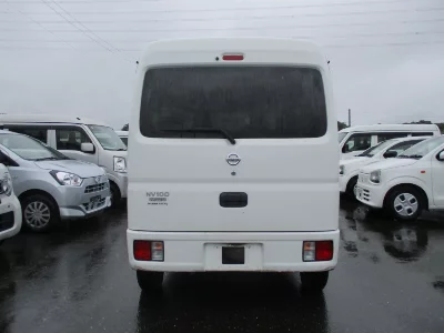 NISSAN NV100 CLIPPER