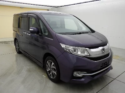 Honda STEPWGN SPADA