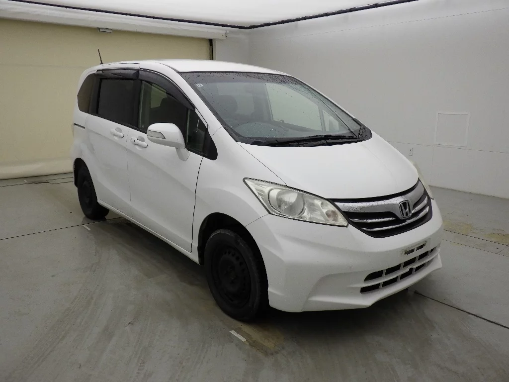 Honda Freed  с аукциона в Японии