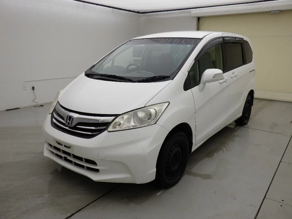 Honda Freed  с аукциона в Японии