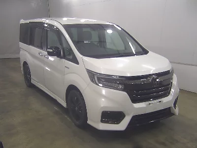 Honda STEPWGN SPADA
