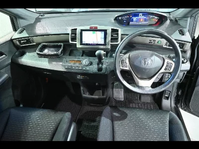 Honda Freed Spike