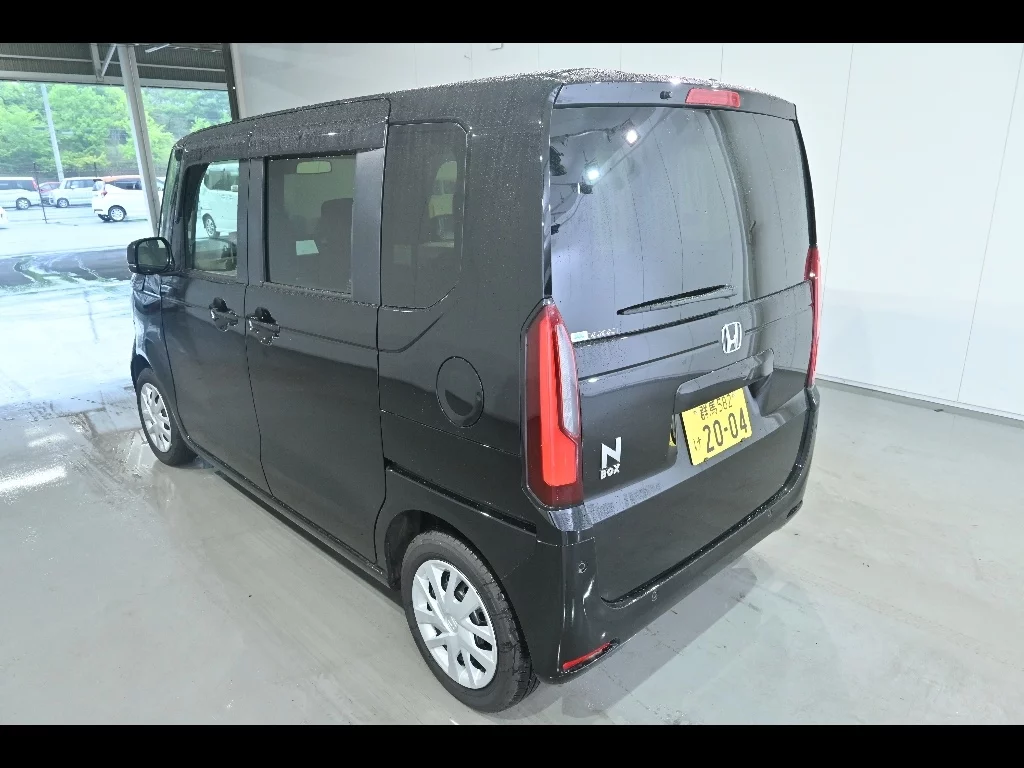 Honda N-Box  с аукциона в Японии