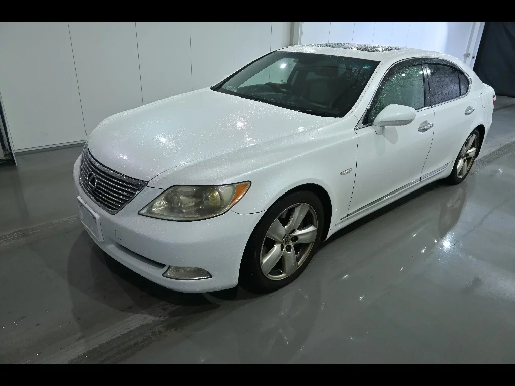 Lexus LS460L  с аукциона в Японии