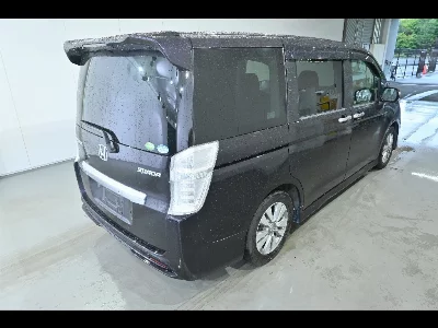 Honda STEPWGN SPADA