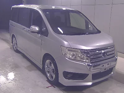 Honda STEPWGN SPADA