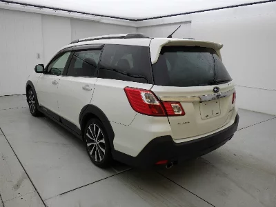 Subaru Exiga Crossover 7