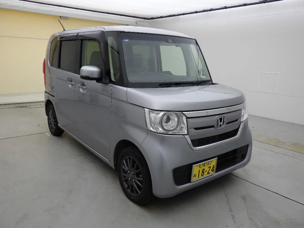 Honda N-Box  с аукциона в Японии
