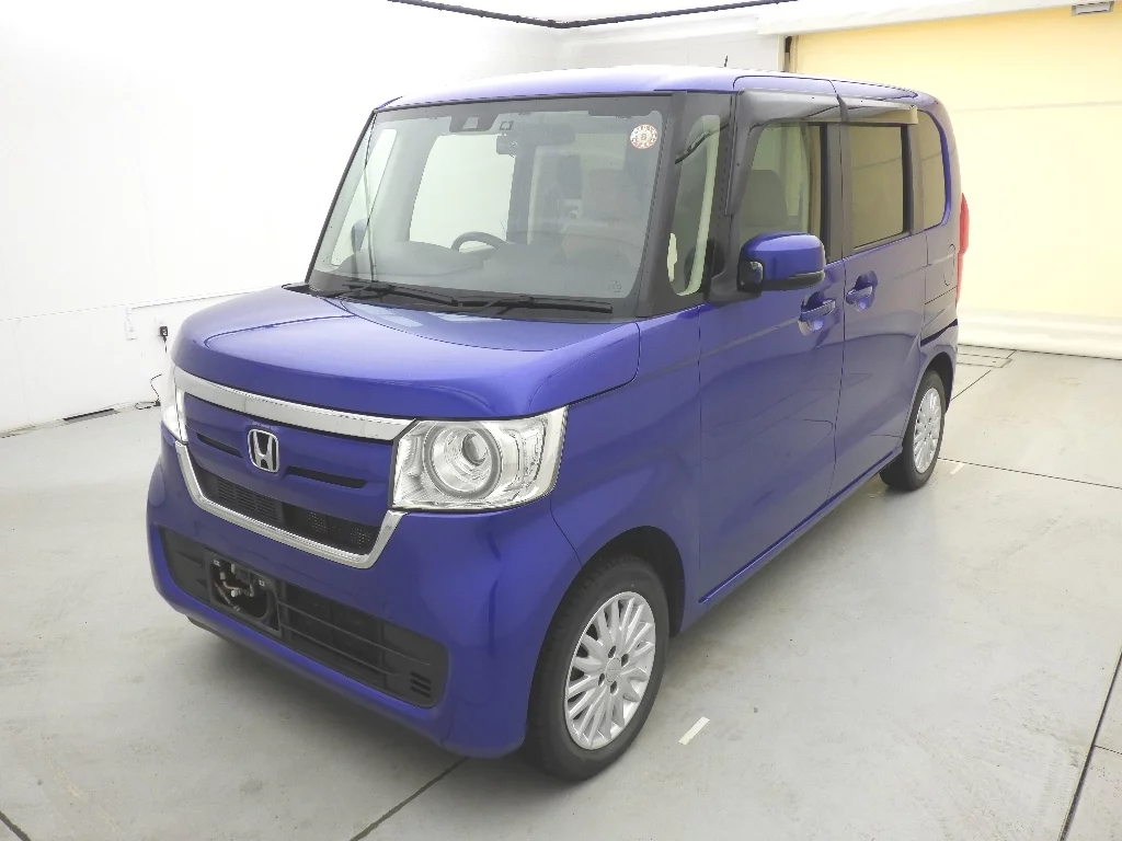 Honda N-Box  с аукциона в Японии