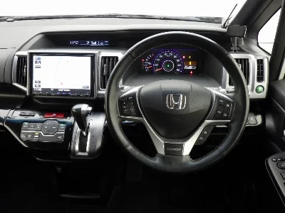 Honda STEPWGN SPADA