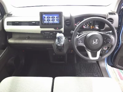 HONDA N-WGN