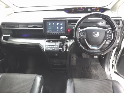 Honda STEPWGN SPADA