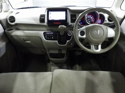 Honda N-Box Slash