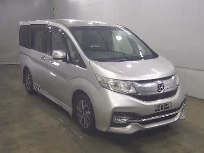 Honda STEPWGN SPADA