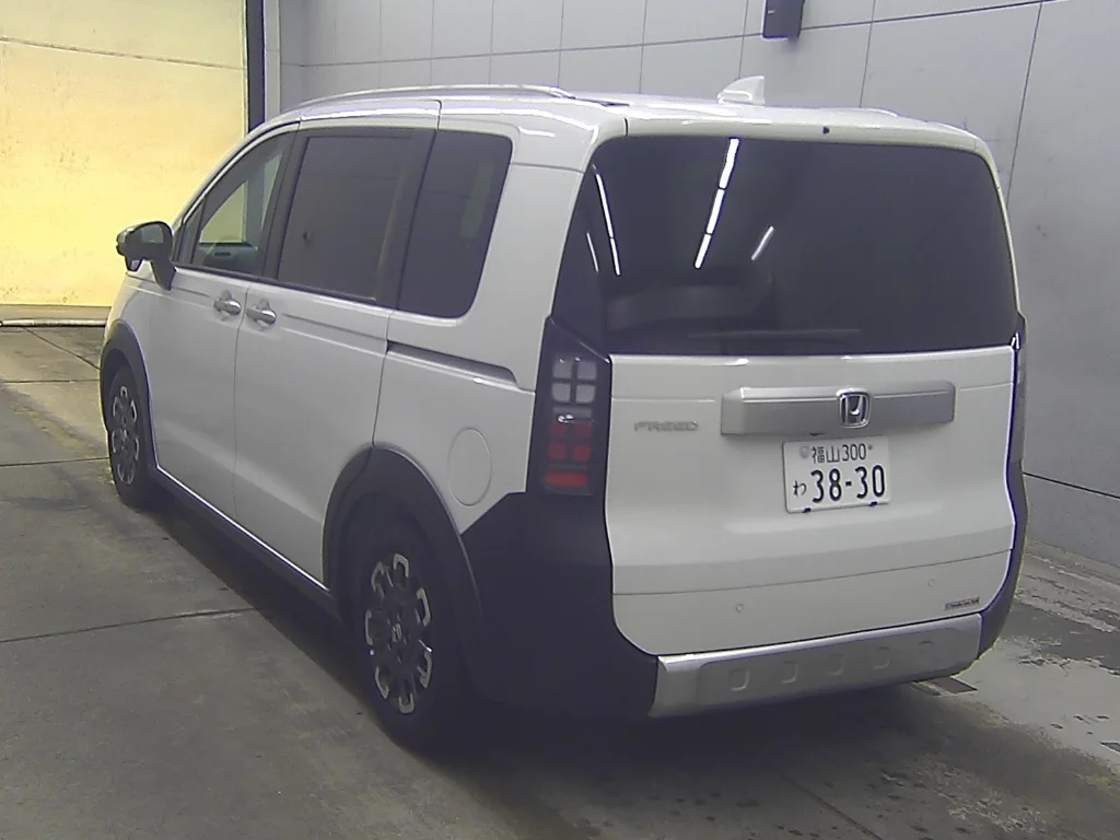 Honda Freed  с аукциона в Японии