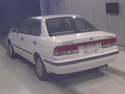 Nissan Sunny