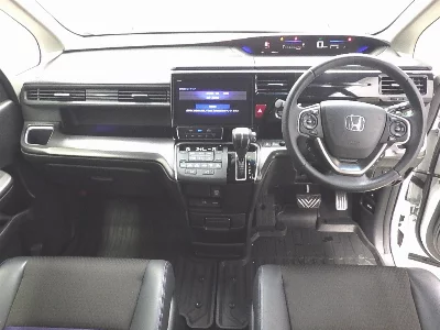 HONDA STEPWGN SPADA