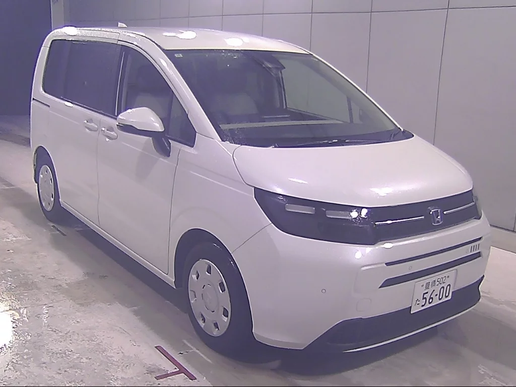 Honda Freed  с аукциона в Японии