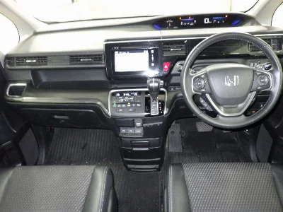 Honda STEPWGN SPADA