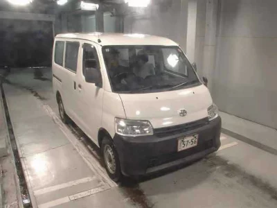 TOYOTA TOWN ACE VAN