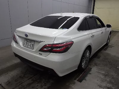 TOYOTA CROWN