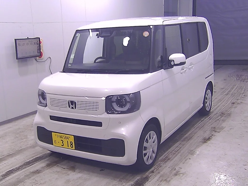 Honda N-Box  с аукциона в Японии
