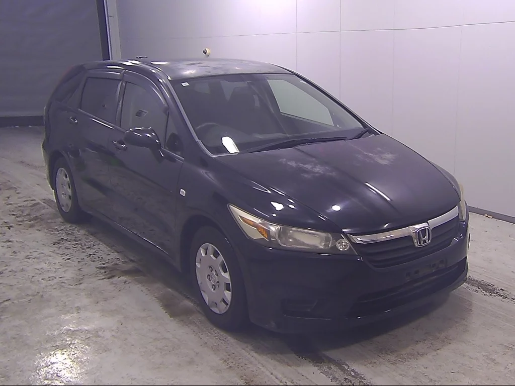 Honda Stream  с аукциона в Японии