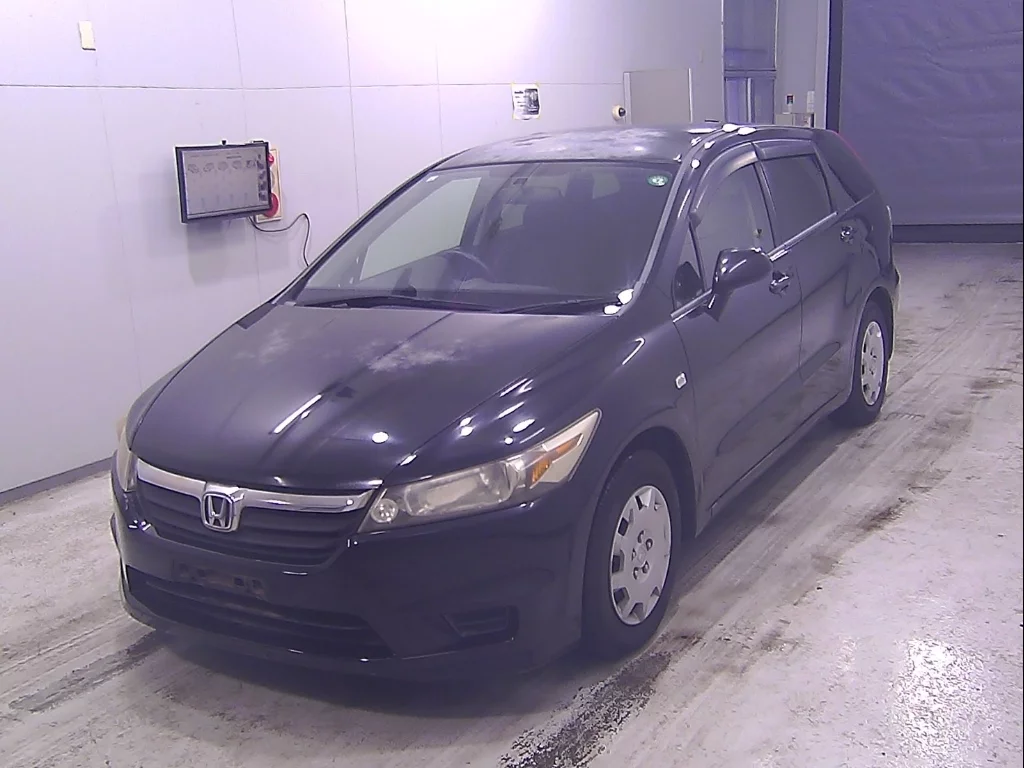 Honda Stream  с аукциона в Японии
