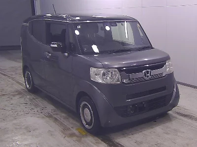 Honda N-Box Slash