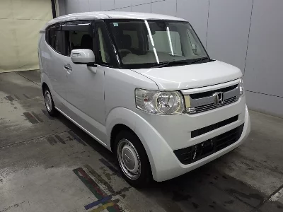 Honda N-Box Slash