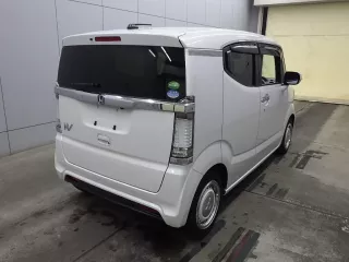 Honda N-Box Slash