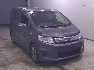 Honda Freed Spike