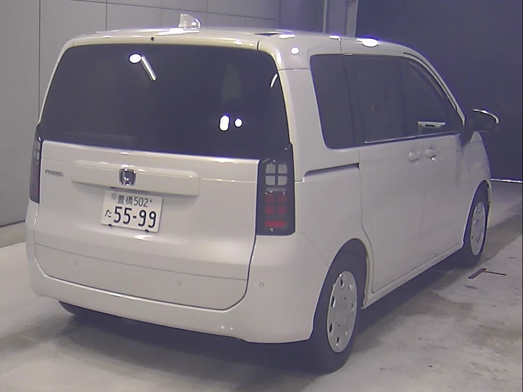 Honda Freed  с аукциона в Японии