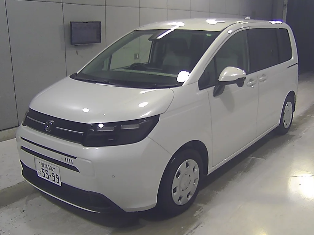 Honda Freed  с аукциона в Японии