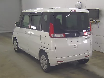 Suzuki Spacia
