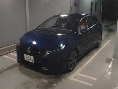 NISSAN AURA