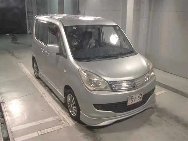 Mitsubishi Delica D:2  с аукциона в Японии