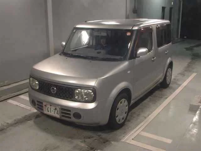 Nissan Cube  с аукциона в Японии