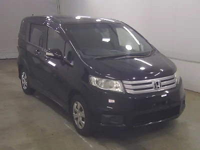 Honda Freed Spike