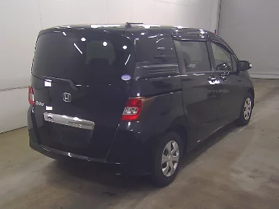 Honda Freed Spike