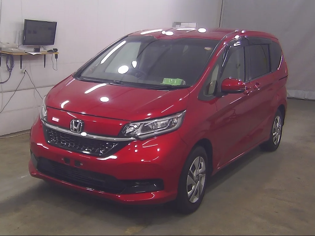 Honda Freed  с аукциона в Японии