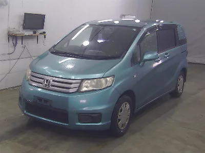 Honda Freed Spike