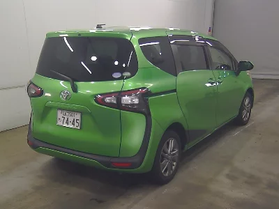 Toyota Sienta