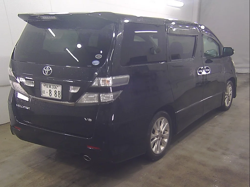 Toyota Vellfire  с аукциона в Японии