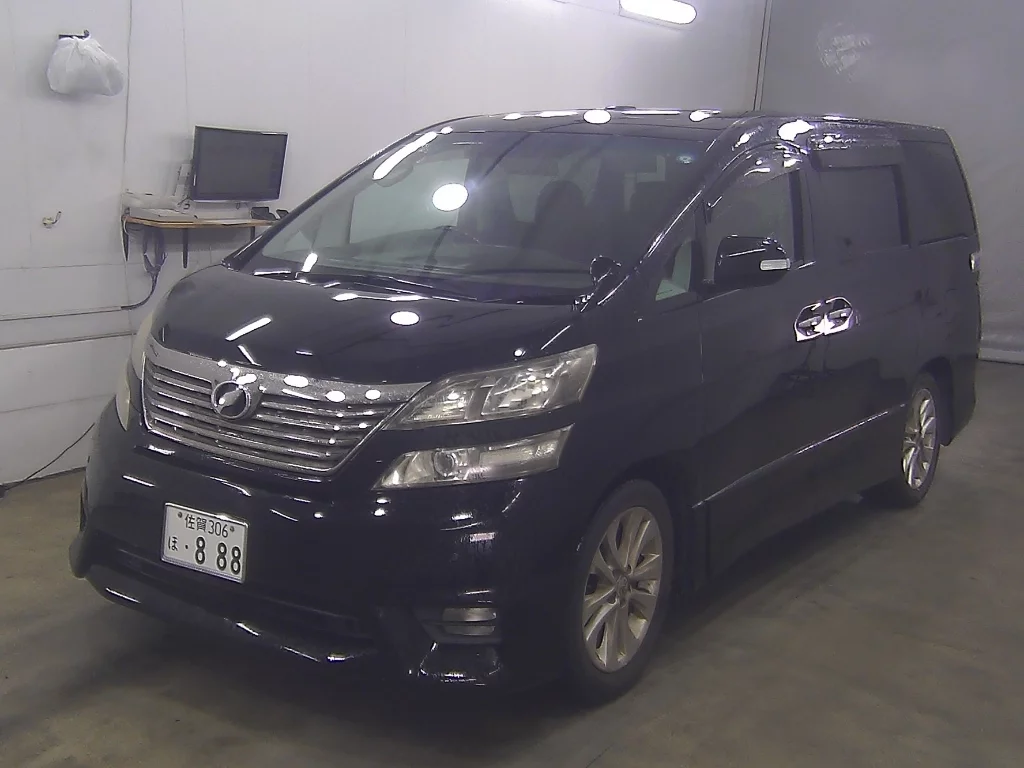 Toyota Vellfire  с аукциона в Японии