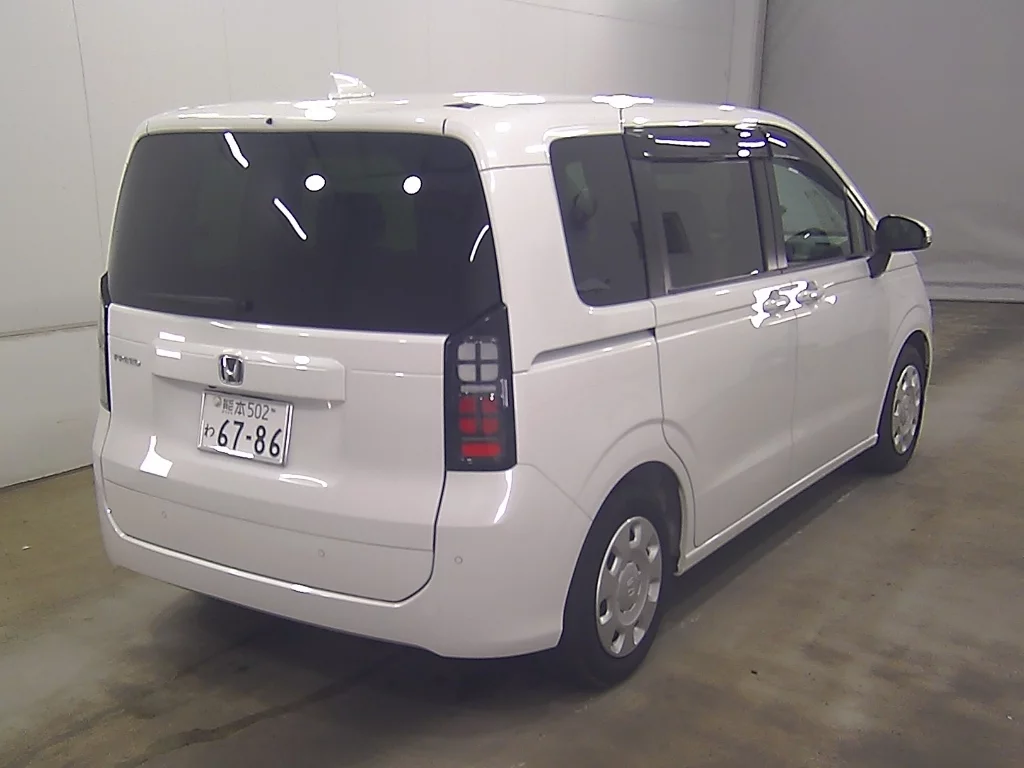 Honda Freed  с аукциона в Японии