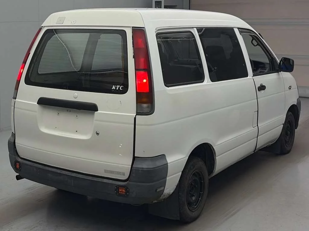 Toyota LiteAce Van  с аукциона в Японии