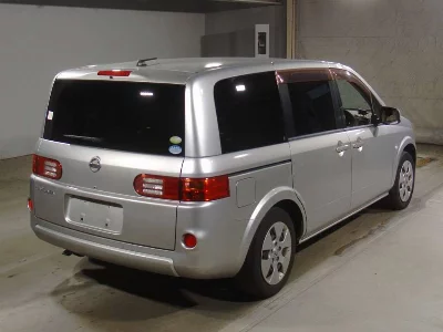 Nissan Lafesta